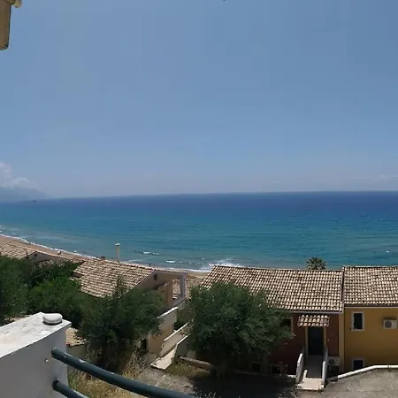 New Era 107 Menigos Apartment Glyfada (Corfu)