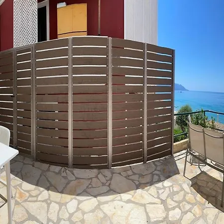 New Era 107 Menigos Appartement Glyfada (Corfu)