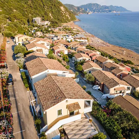 New Era 107 Menigos * Glyfada (Corfu)