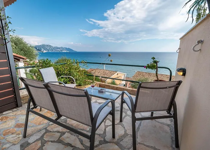 New Era 107 Menigos Appartement Glyfada (Corfu)